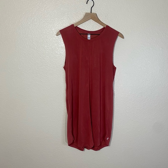 ZYIA Dresses & Skirts - Zyia Active Womens Sz XL Sleeveless Shift Dress Burnt Red Jersey Knit